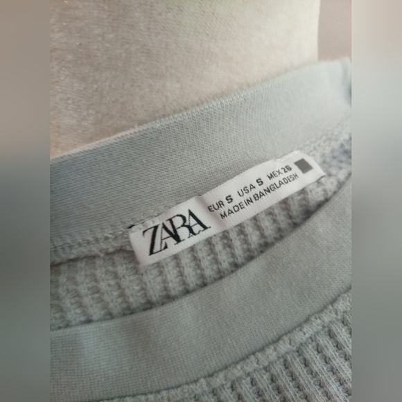 Zara blouse - Picture 2 of 7